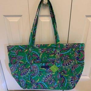 Vera Bradley Get Carried Away Tote bag